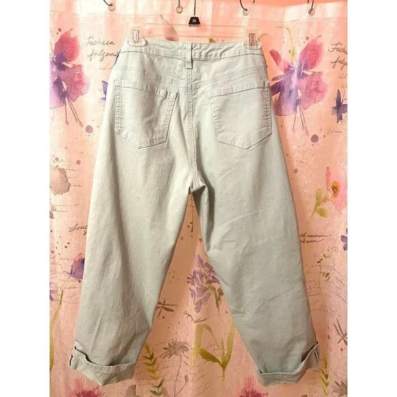 Style & Co. Womens Curvy Cuffed Capri Jeans Size 10 - Picture 2 of 11